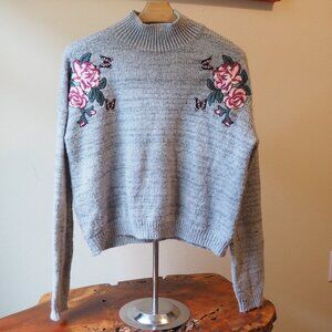 Women's Embroidered Floral Gray Sweater by Cloud Chaser Size Medium